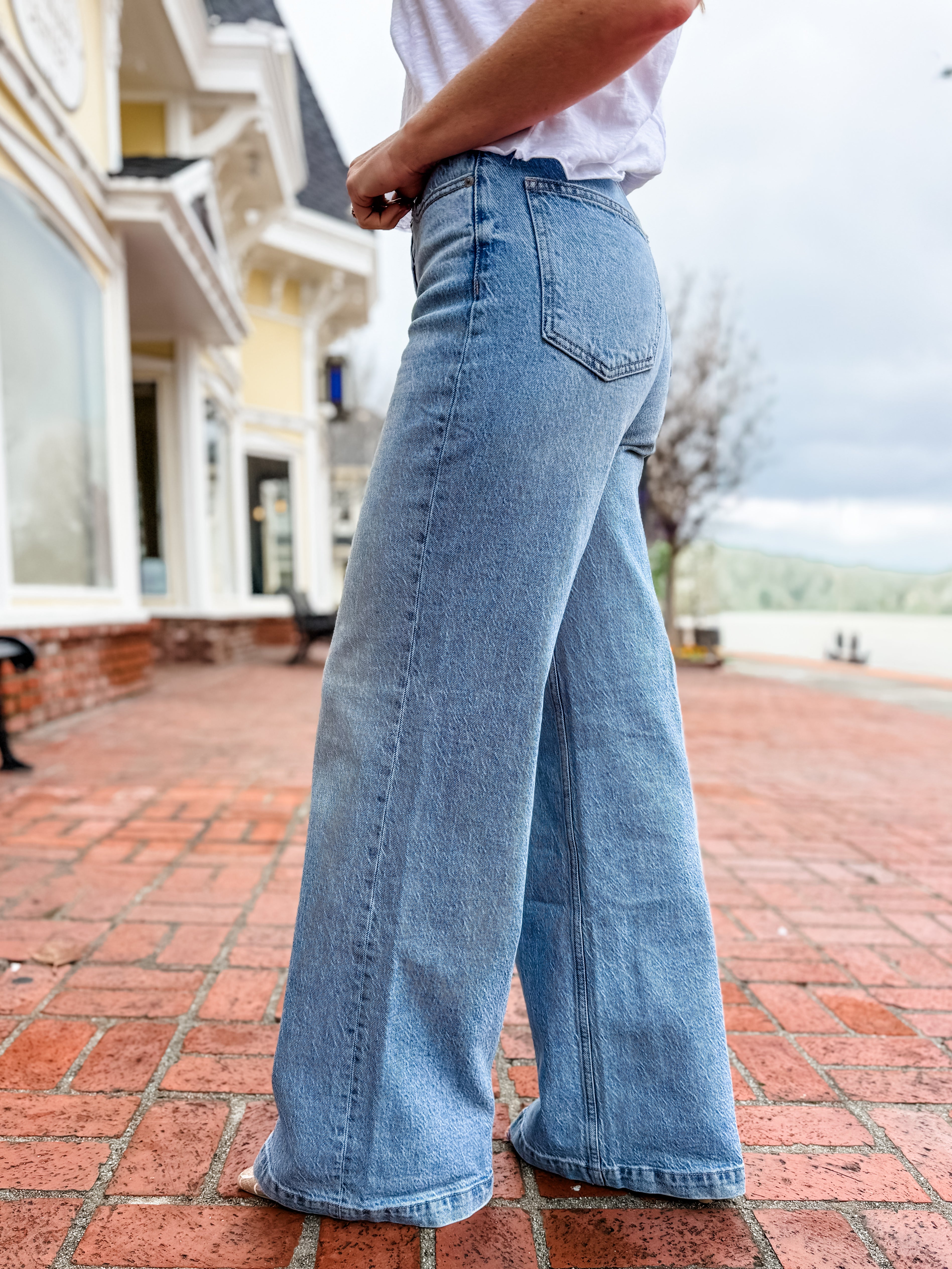 The Everyday Essentials Look