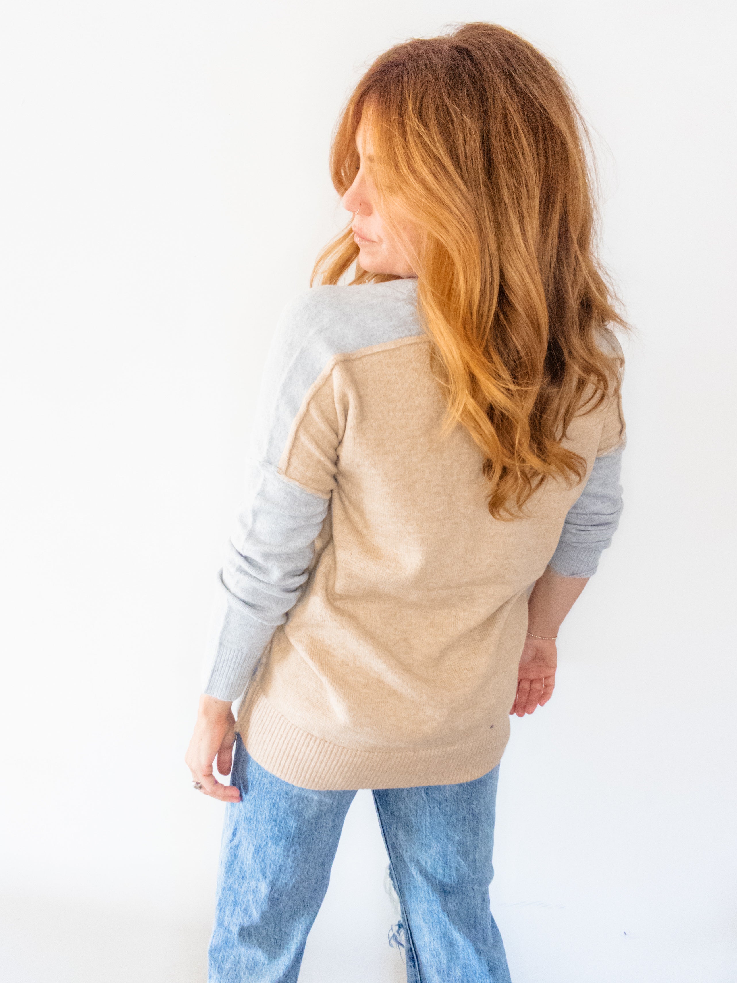 Elma Long Sleeve V-Neck