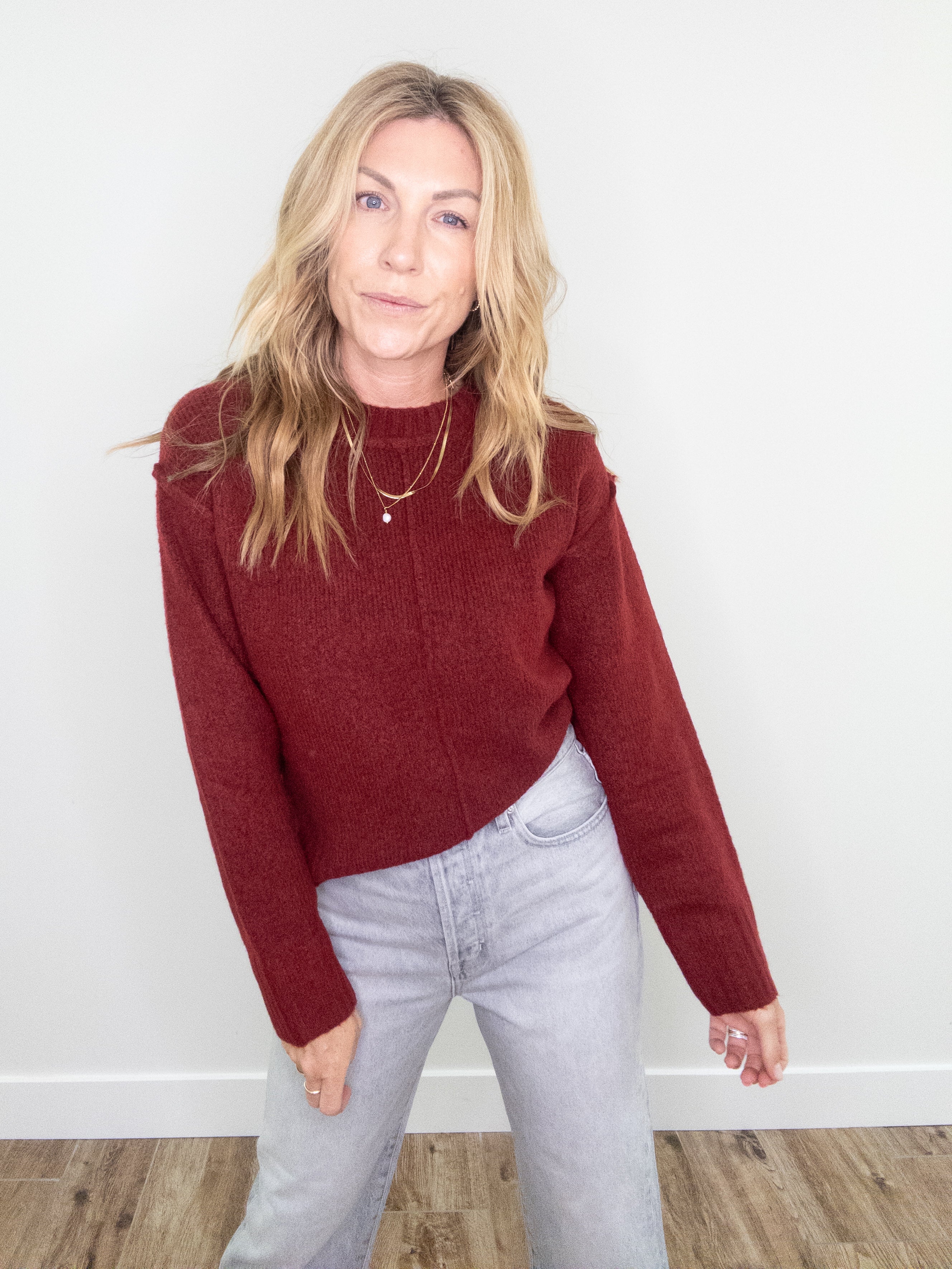 Crimson & Clover Pullover