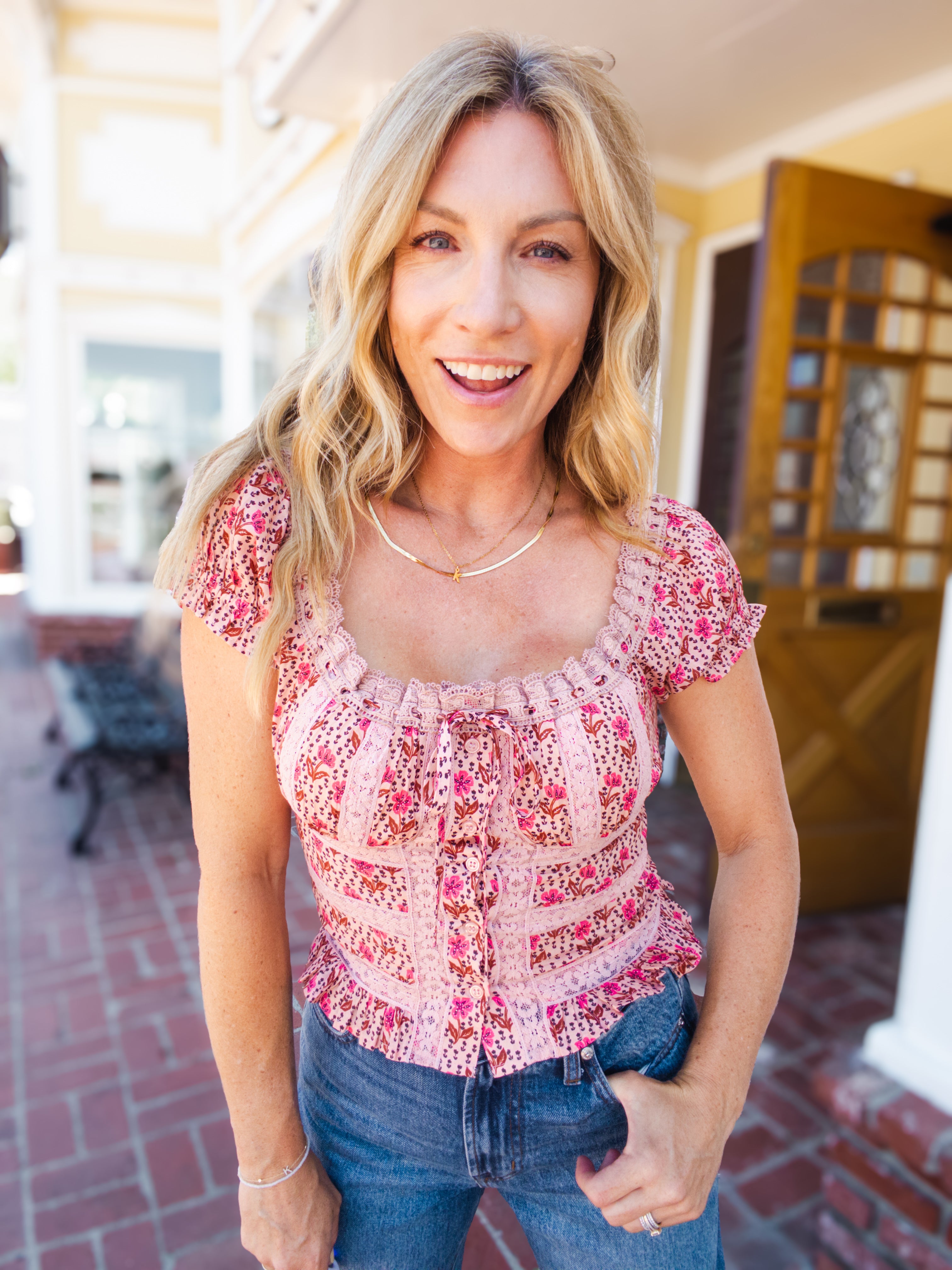 Lynn Ditsy Floral Top