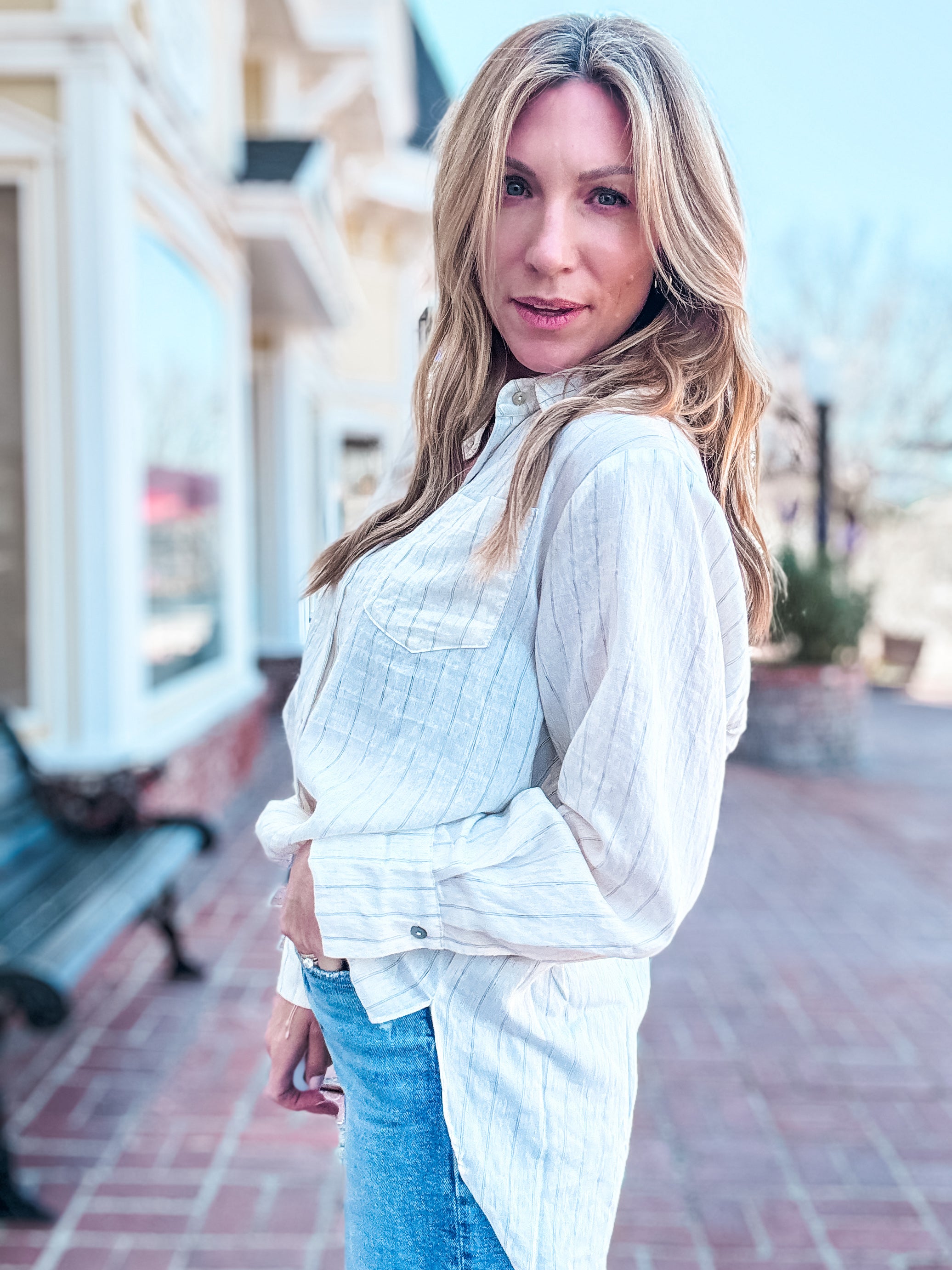 Hannah Hi-Lo Button Down