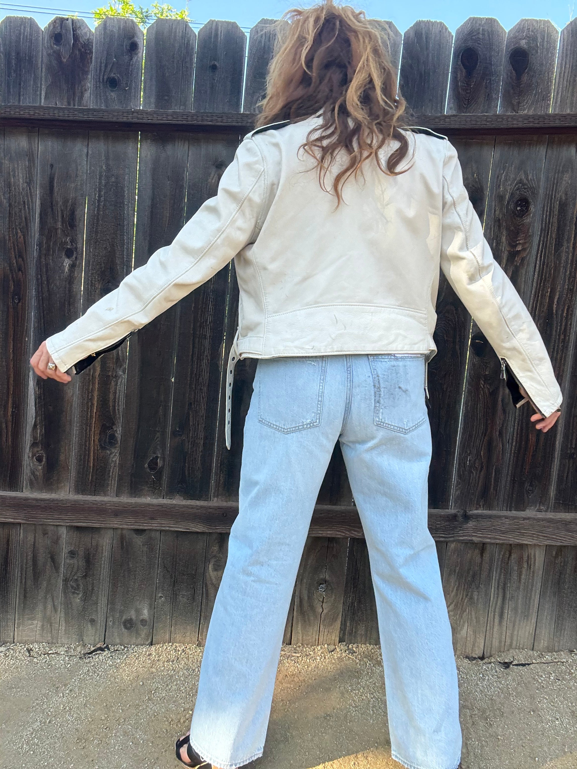 Pistola Lexi Mid Rise Bowed Straight