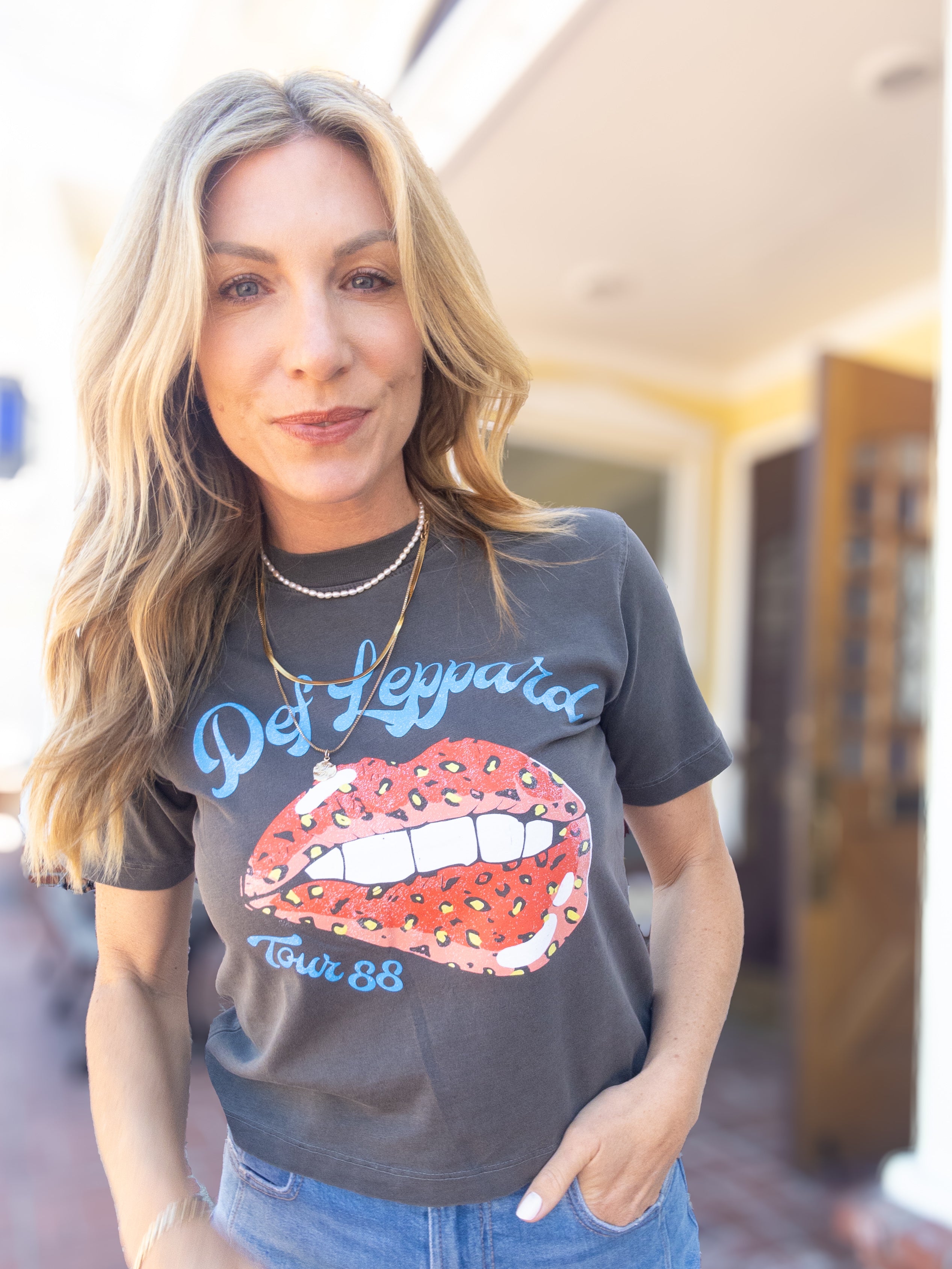 Def Leppard 1988 Cropped Tee