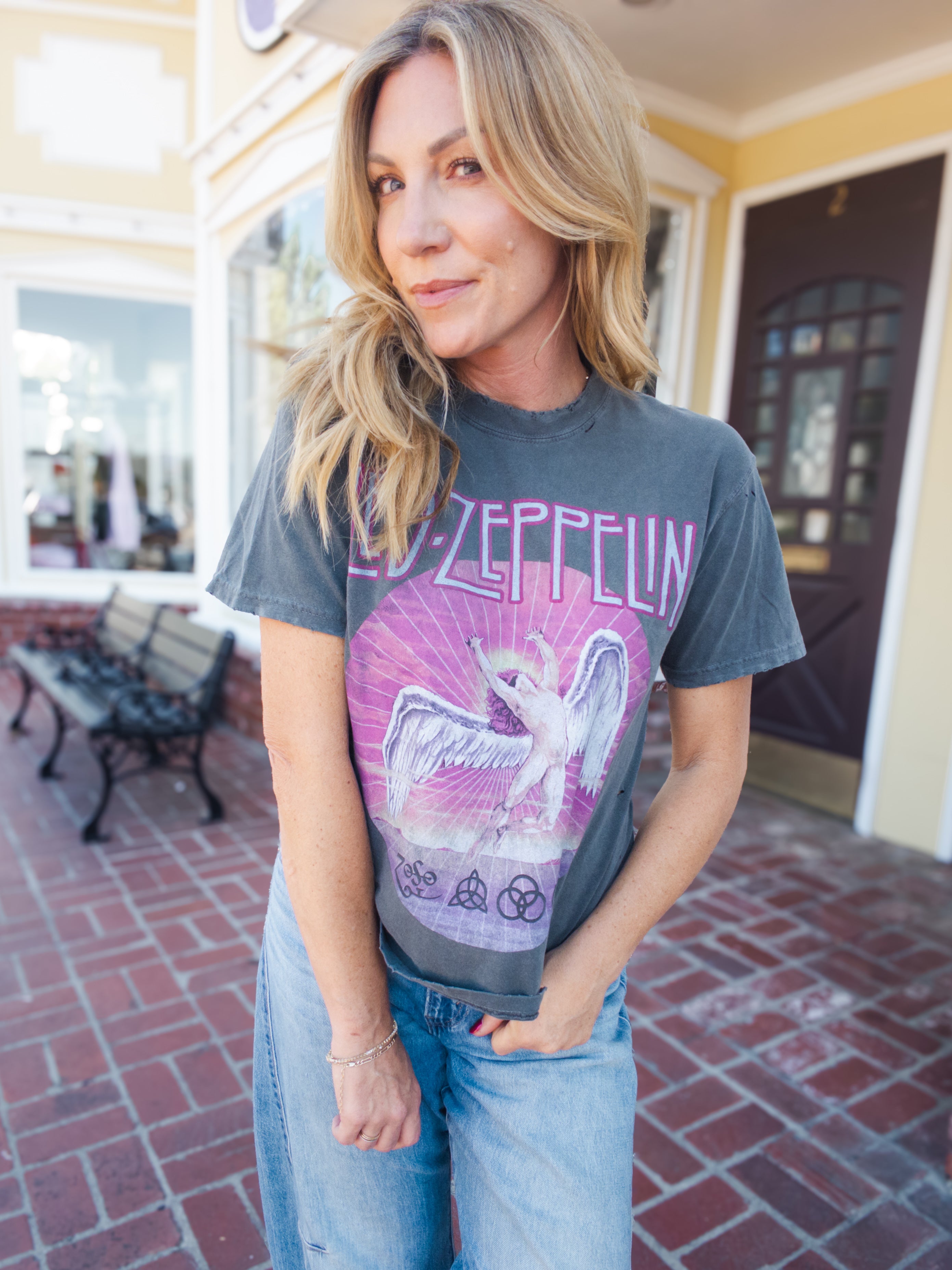 Led Zeppelin Timeless Vent Tee