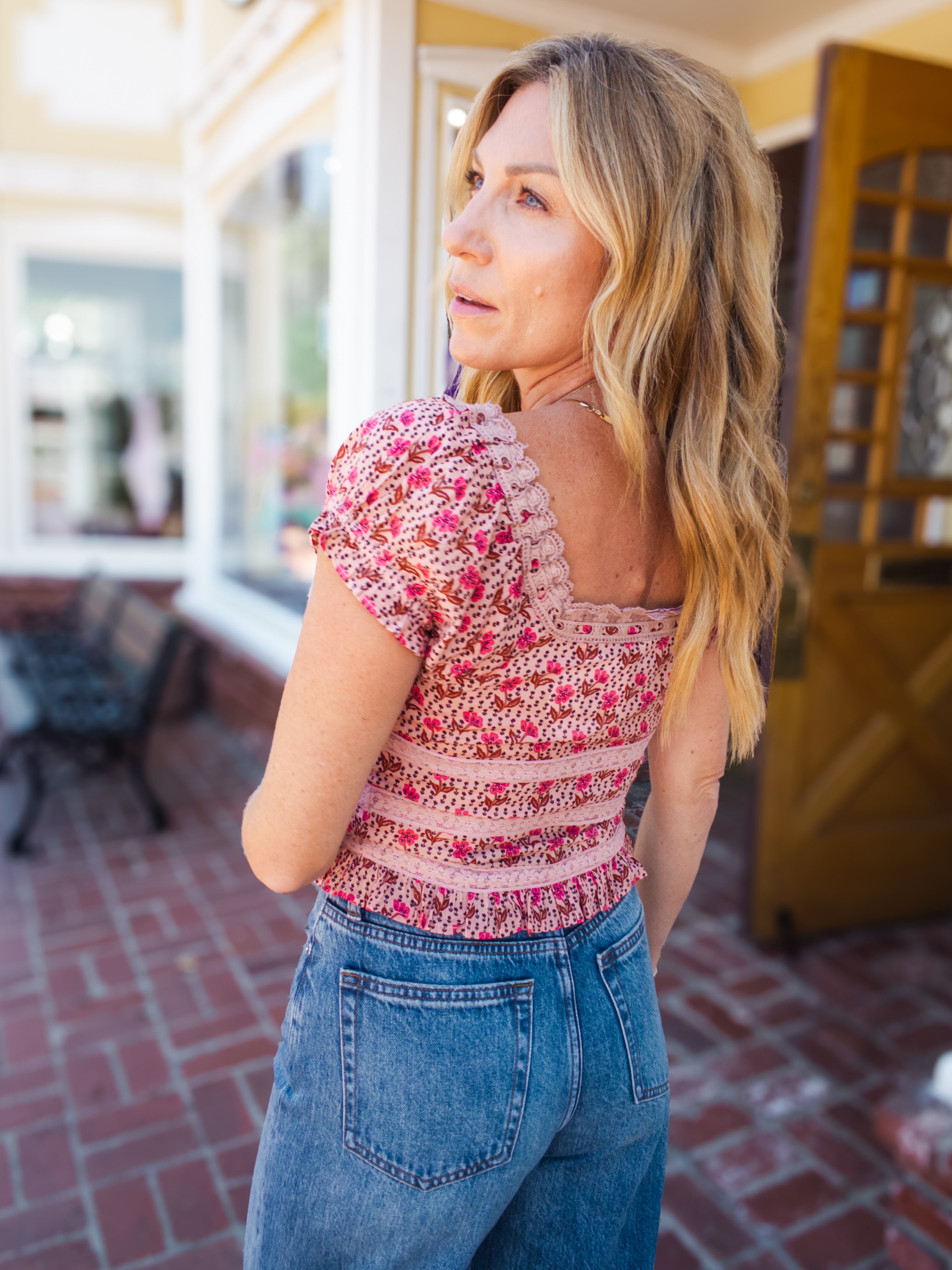 Lynn Ditsy Floral Top